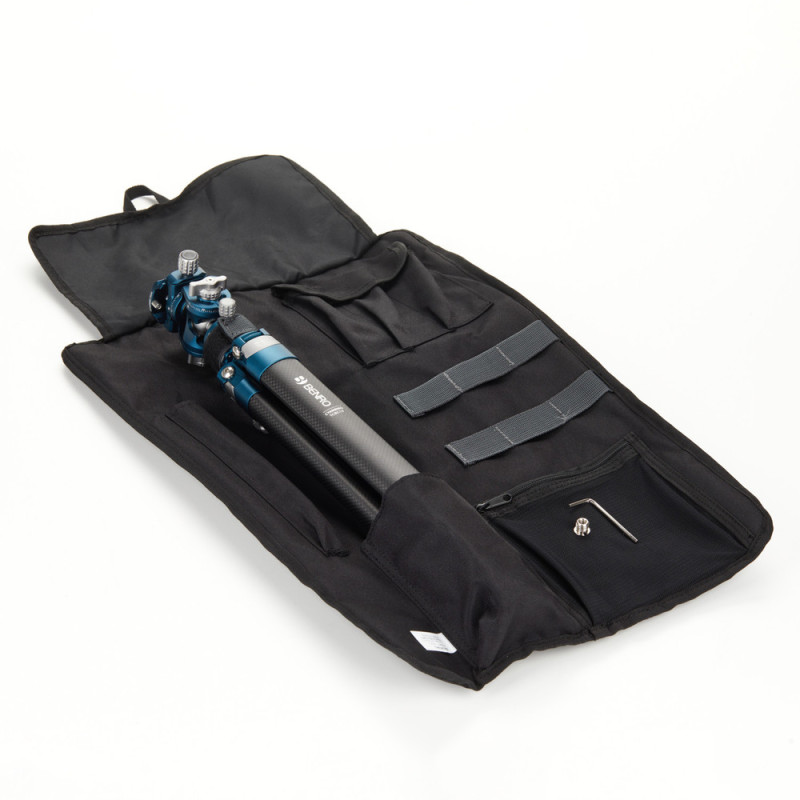 Benro CyanBird Carbon Fiber 5 Section Tripod w/FS20PRO 2 in 1 Head Benro CyanBird Carbon Fiber 5 Section Tripod w/FS20PRO 2 in 1 Head