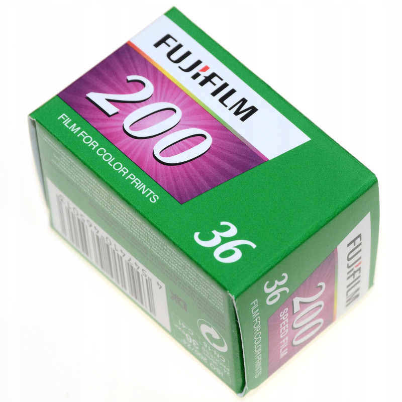 Fuji Film Colour 200 Speed (36 Exposure - 35mm film) Fuji Film Colour 200 Speed (36 Exposure - 35mm film)